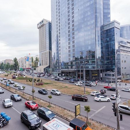 Chekhov Apartment Kiev Dış mekan fotoğraf