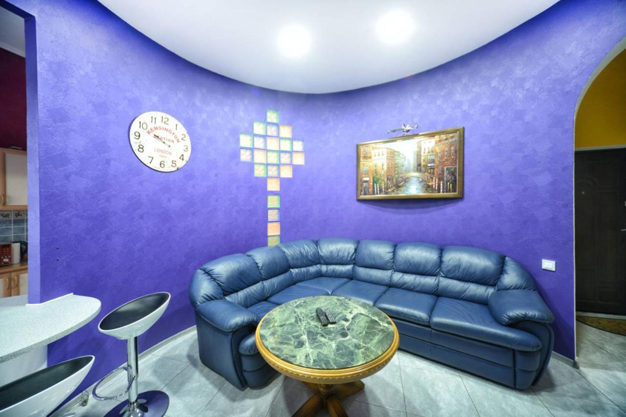 Chekhov Apartment Kiev Dış mekan fotoğraf