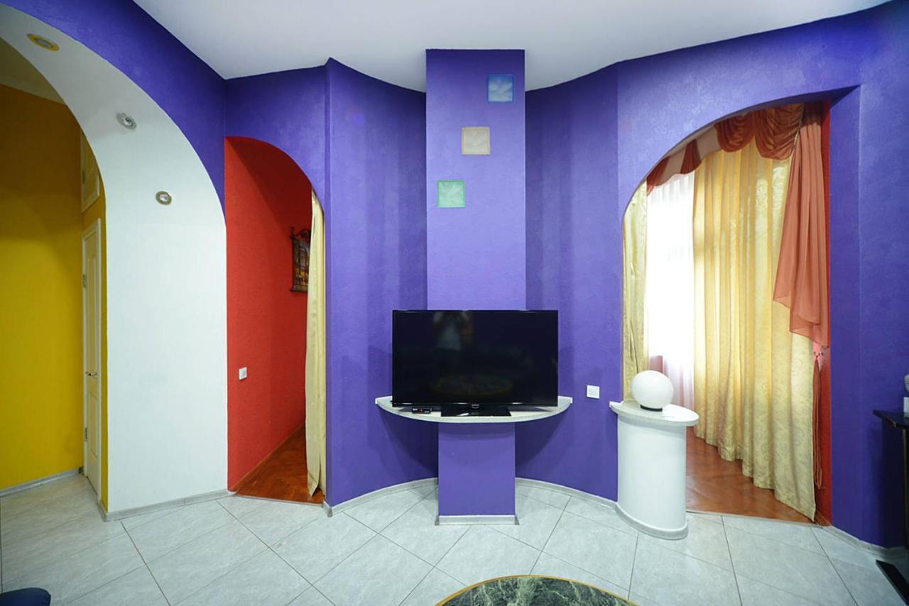 Chekhov Apartment Kiev Dış mekan fotoğraf