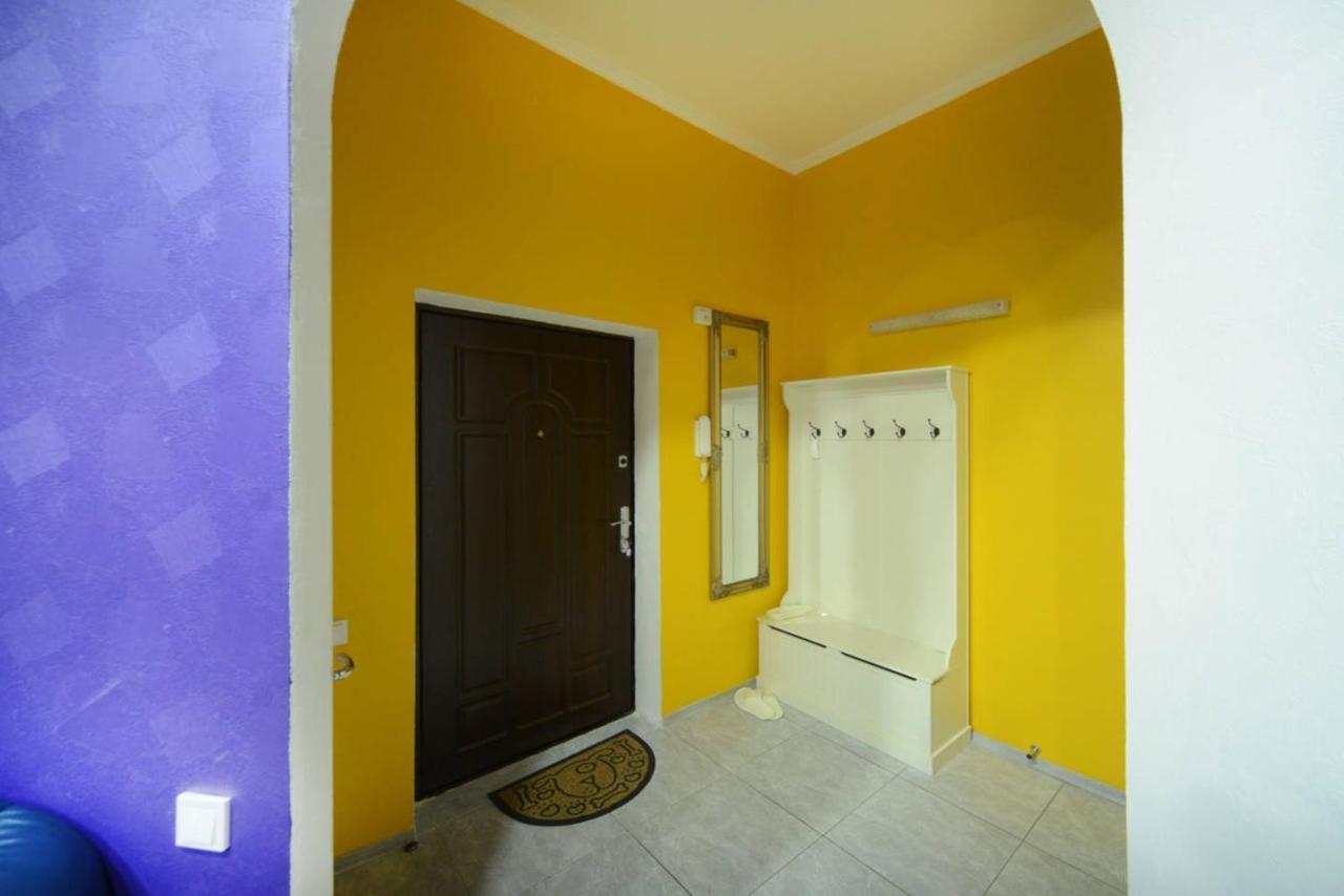 Chekhov Apartment Kiev Dış mekan fotoğraf
